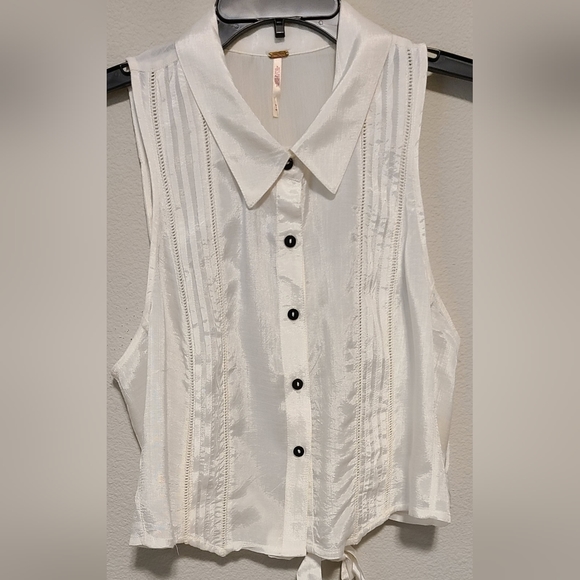 Free People Tops - FREE People Drive Back Top, Ivory, Size Medium